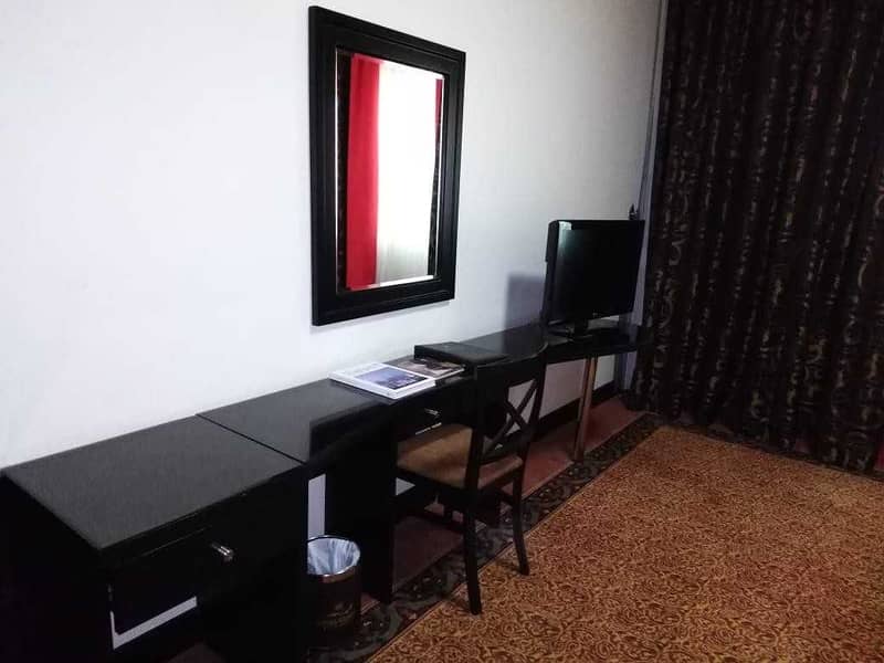 9 Furnished!!! 1 Bedroom Apartment with 12 Cheques Payment + Parking + GYM + Pool free and All Bills Inclusive