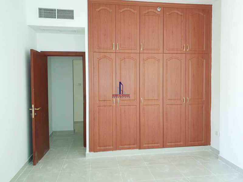 5 opposite of sahara 2bhk with parking free and wardrobes