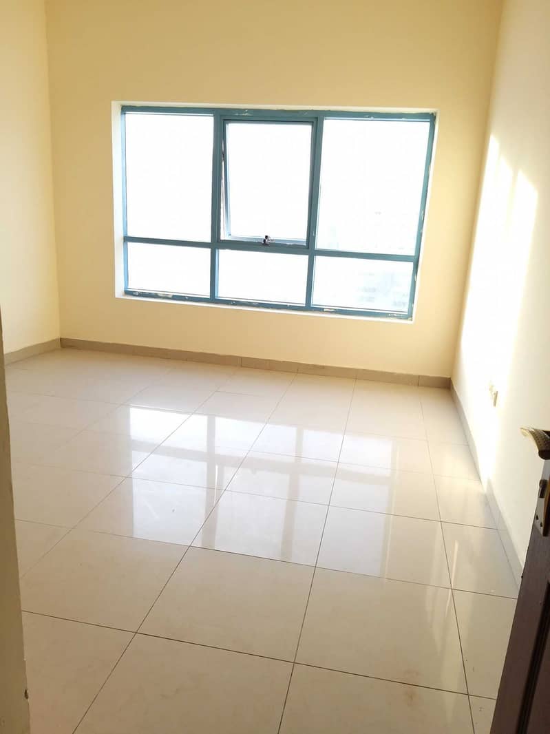 6 Free 1Month Free Spacious 1Bhk Apartment with Balcony Rent 21k. .