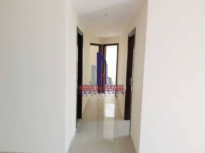 17 1 Month Extra ! Luxury 3bhk Rent 40K With Balcony !