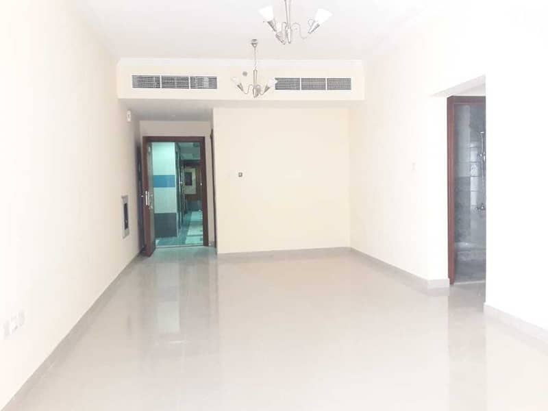 Bumper Offer!!! Luxurious 2BHK with 1 Month free + Wardrobes + Separate Hall Opposite of Sahara Center