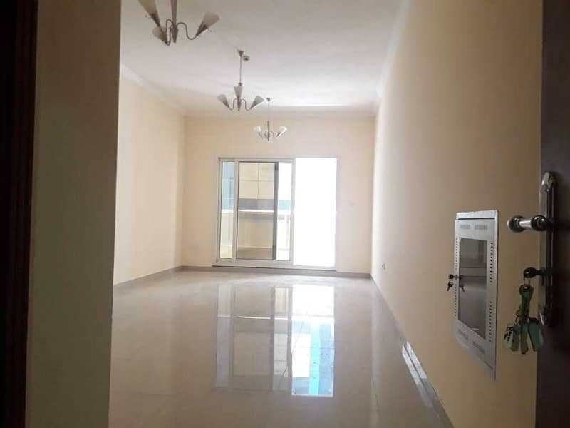 2 Bumper Offer!!! Luxurious 2BHK with 1 Month free + Wardrobes + Separate Hall Opposite of Sahara Center