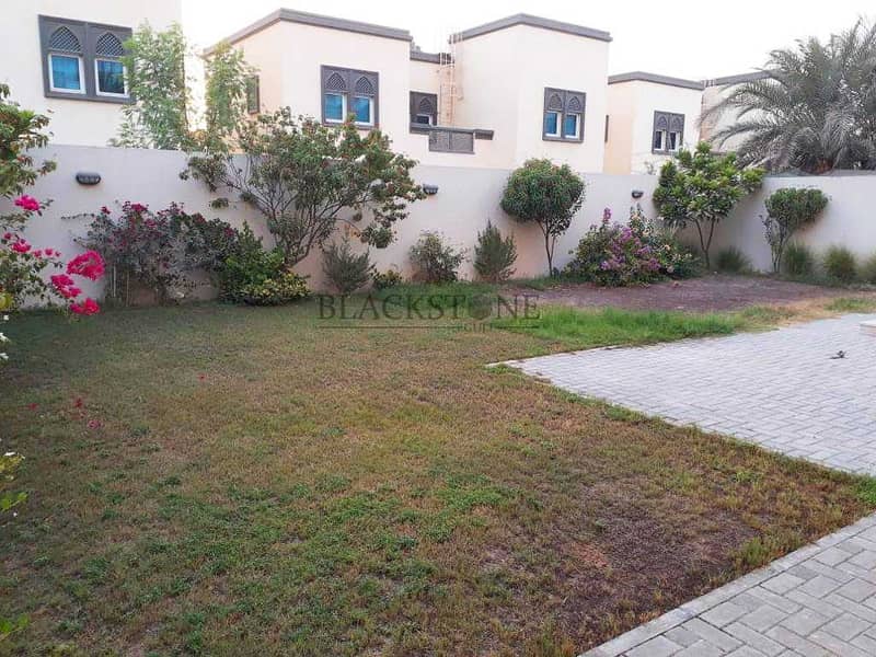 13 LEGACY JUMEIRAH PARK| 3BR+MAIDS| TENANTED