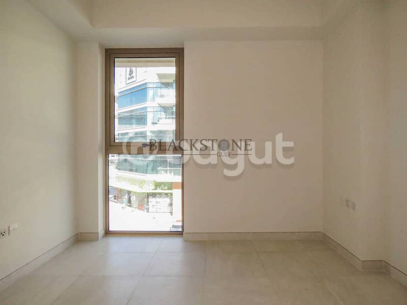 6 Immaculate 3 Bedroom Apartment + Maid's | Vacant – Ready to Move-in