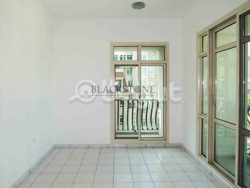5 Spacious 2 Bedroom Apartment with Study Room