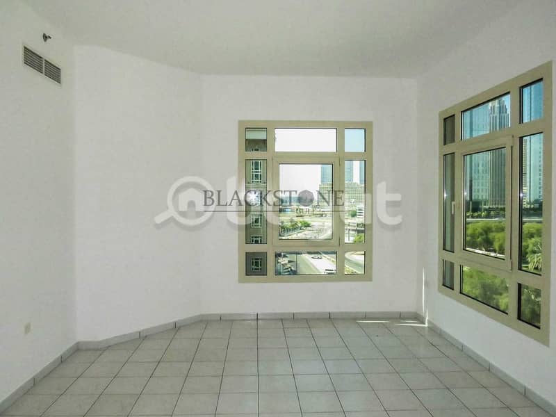 7 Cozy and Well-maintained 2 Bedroom Apartment with Balcony