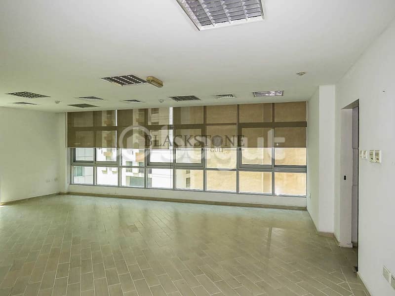 10 Spacious Office Space for Rent | Fully Fitted