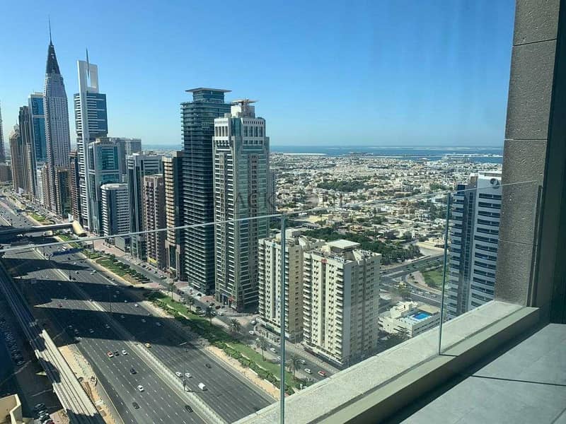 13 Cozy 1BR apartment with stunning Burj Khalifa View | High Floor