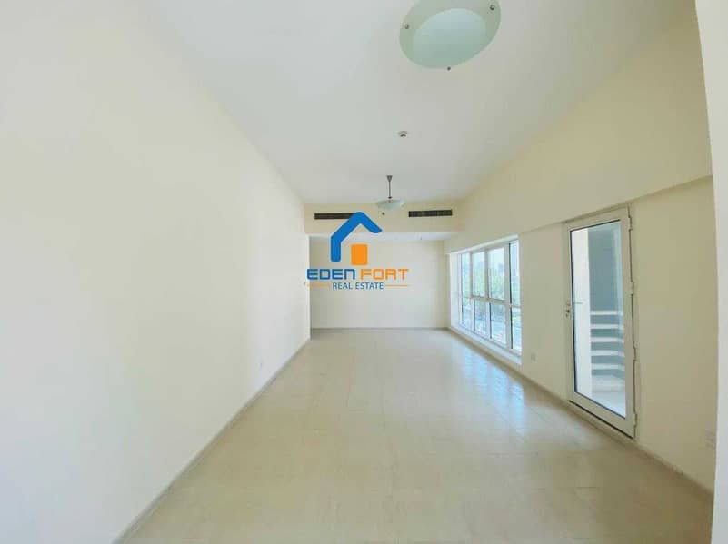 HUGE CHILLER FREE 2BHK IN OP4 HUGE CHILLER FREE 2BHK IN OP4