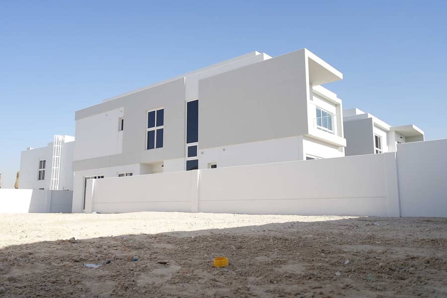 2 STAND ALONE VILLA |5 BEDROOMS + MAIDS | RENTED