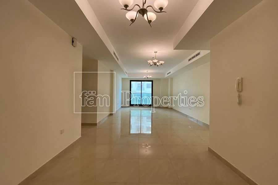 3 3bedroom + Maid | Partial Lake  view | Mid floor