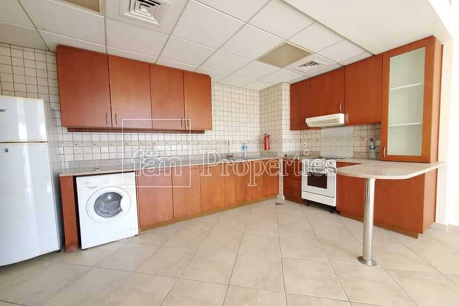 4 Sunny Unit | Double Balcony | Flexible 12 CHQS |