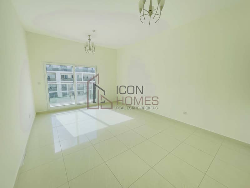 CHILLER FREE 1BEDROOM 12 CHQUES CHILLER FREE 1BEDROOM 12 CHQUES