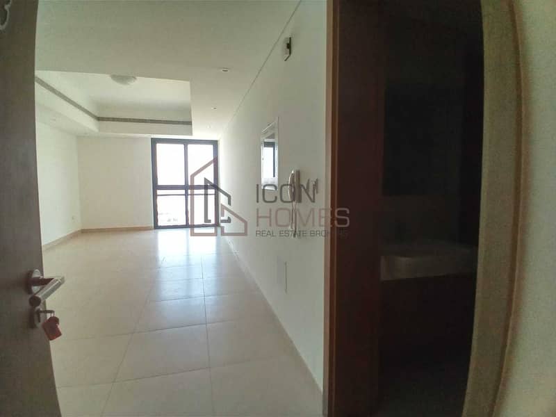 GRAB THE KEYS STUNNING STUDIO NEW BLDG -12CHQS | 28 GRAB THE KEYS STUNNING STUDIO NEW BLDG -12CHQS | 28