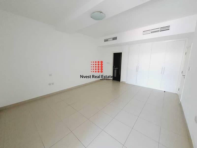 6 Huge | Spacious |  | 01 Bedroom Apartment for Rent | In Al Khail Heights