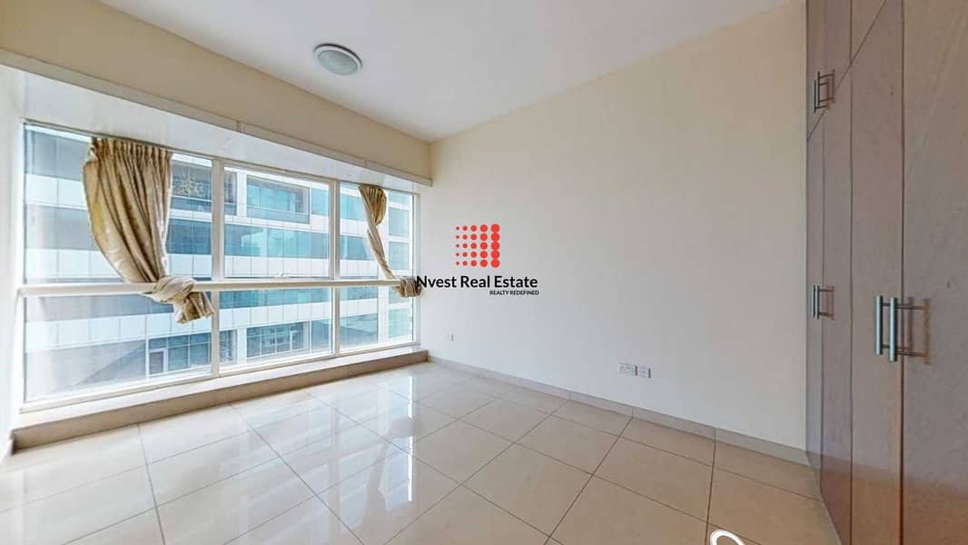 4 High End Property | Burj Khalifa View | Close to Metro Station | Chiller Free