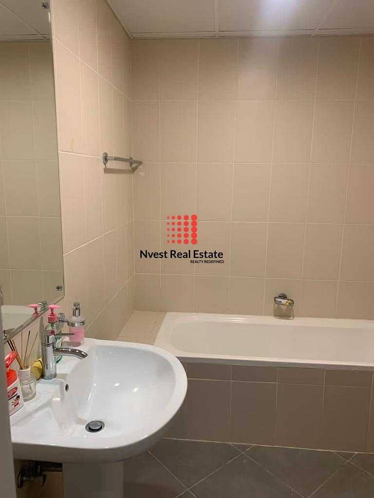 4 AMAZING FULLY FURNISHED 1 BR IN THE HEART OF DUBAI