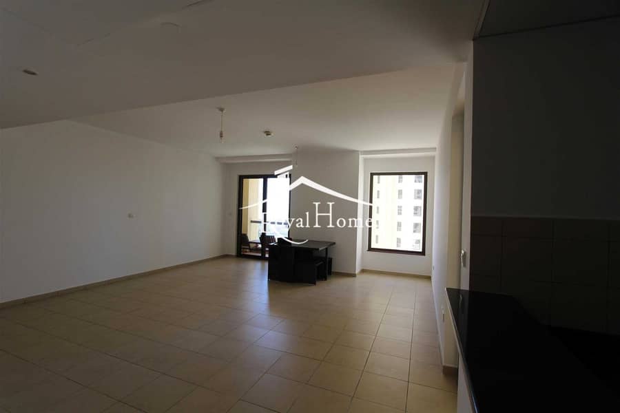 4 Spacious 1BR Unfurnished | Sea View | Low Floor