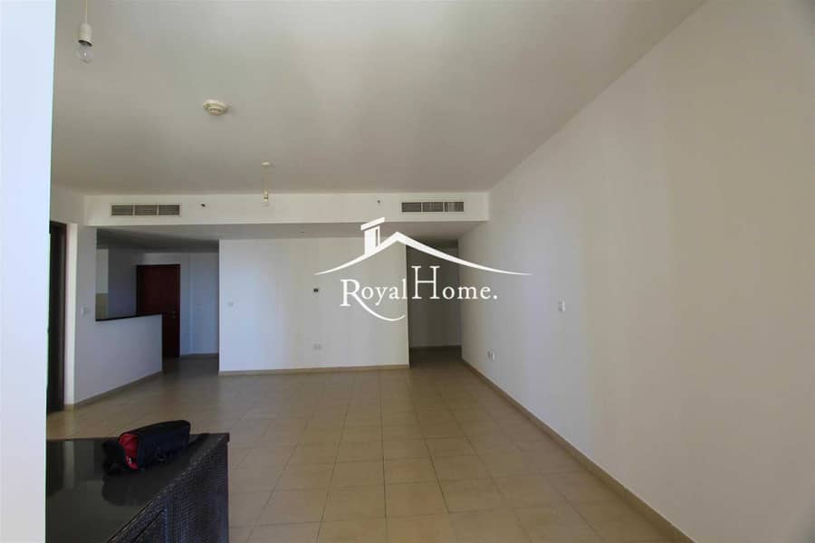 7 Spacious 1BR Unfurnished | Sea View | Low Floor