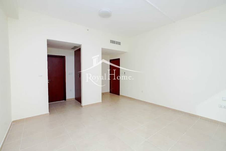 4 Spacious | 1 Bhk available for rent  | Marina View