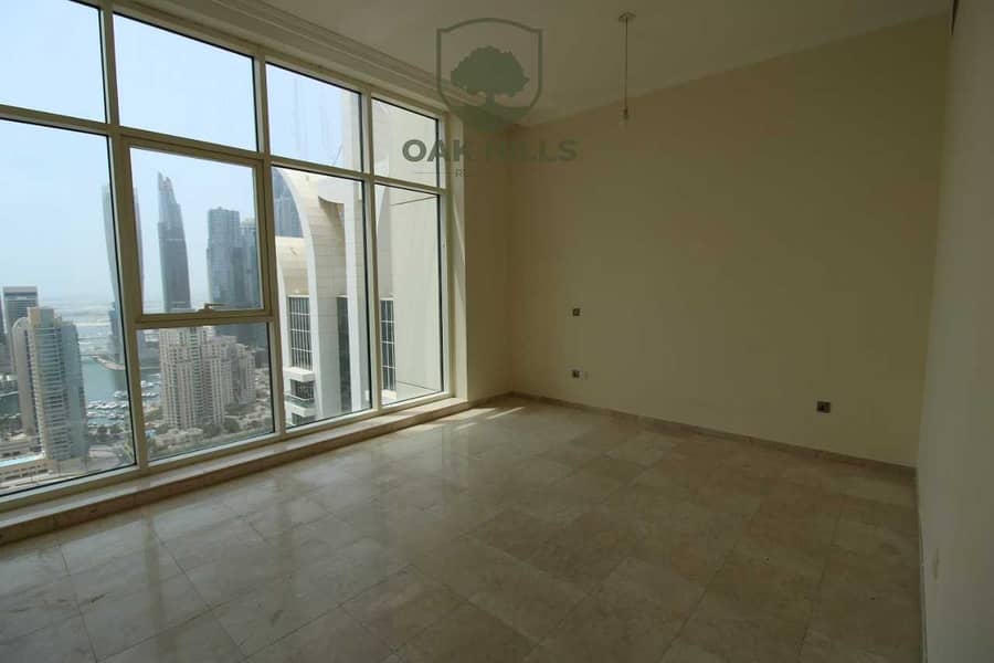 9 City & Lake Views | Spacious 5 BR | Maids Room | Balcony