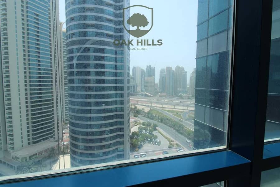 2 Spacious Fully Fitted Office | Jumeirah Island and Lake View