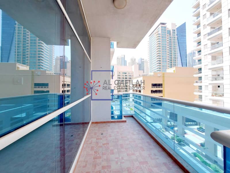 12 Chiller Free | Sheikh Zayed Rd View | Prime Location |