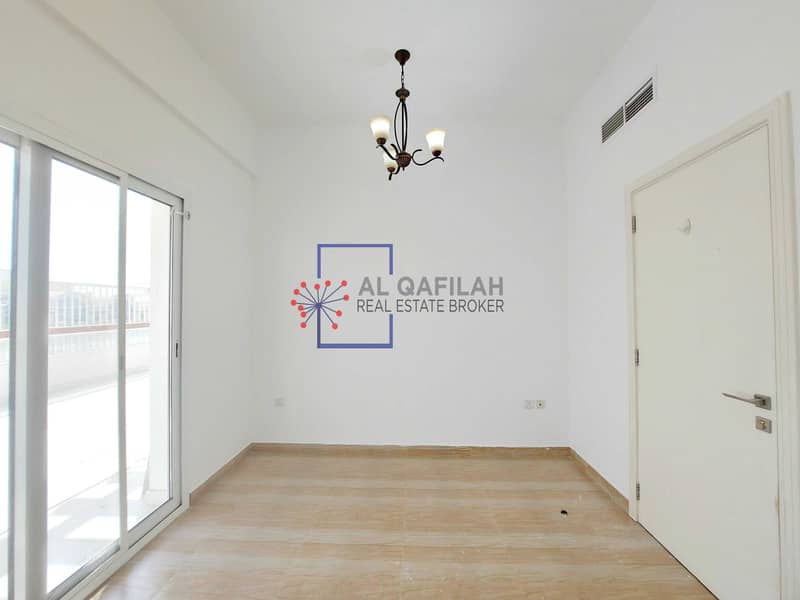 8 Elegant | 2 Br + Study| 60 Day's Free | Huge Terrace |