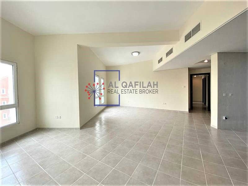 3 NEAR METRO ! HUGE 2BHK WITH STORE / LAUNDRY ROOM