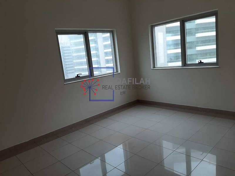 8 Equipped Kitchen | 14 Months Contracts | Balcony | Near Metro