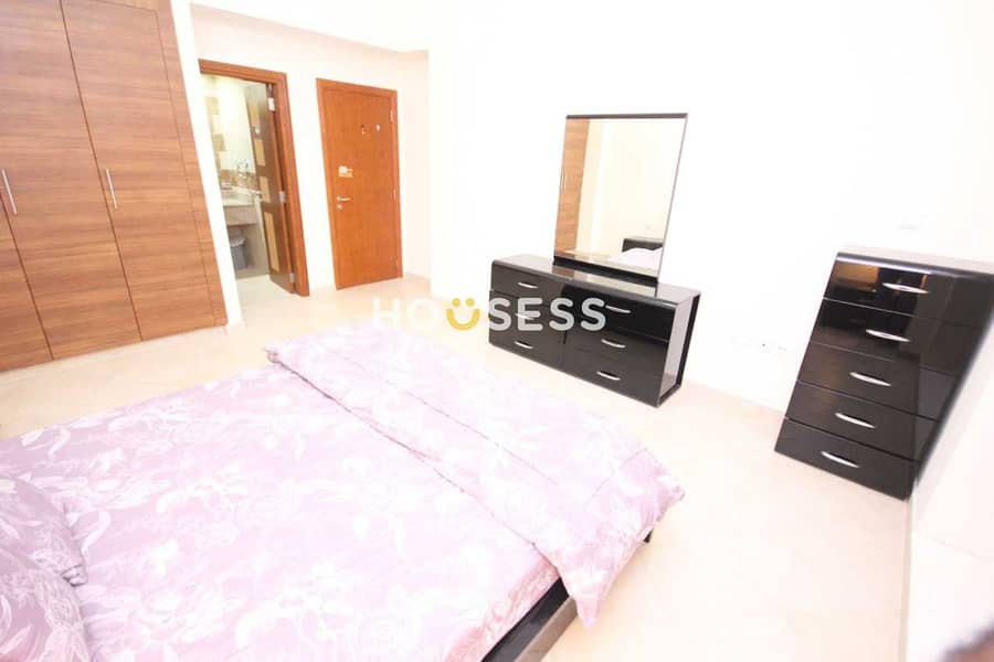 4 Furnished Large 1 Bed | Road View |