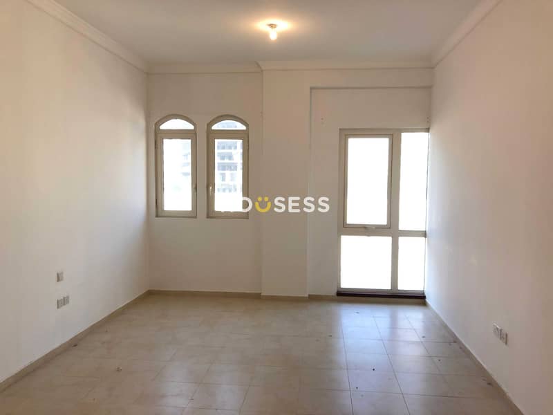 6 Perfectly Maintained 1BR Apartment