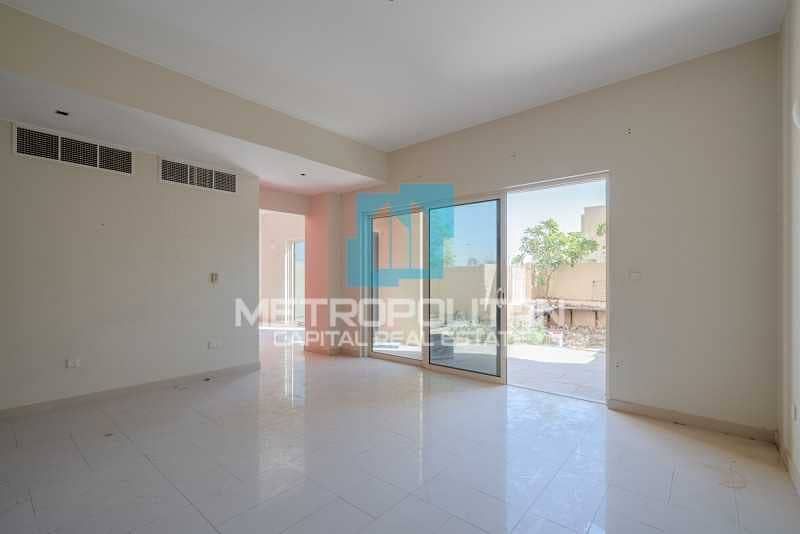 5 Upgraded TH | Spacious Layout | Large Balconies
