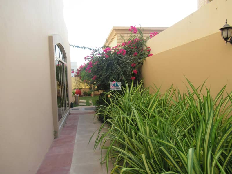30 PERFECT MODERN 5BR VILLA+LOVELY GARDEN+POOL AT 230K BY 2 CHQ