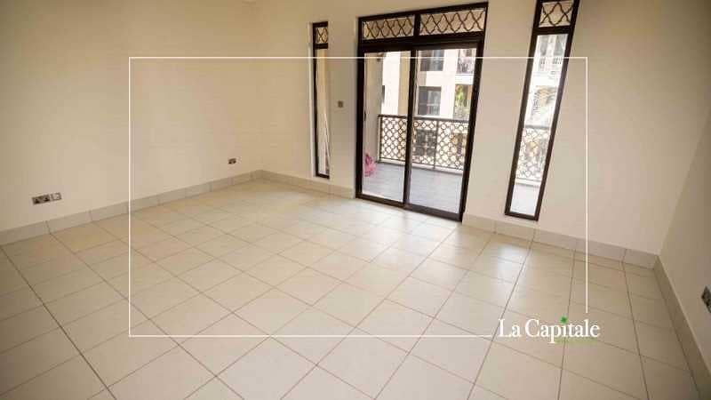 2 Walking Distance From Dubai Mall | Exclusive area
