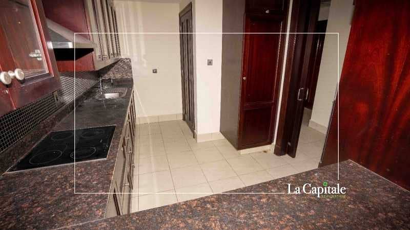 4 Walking Distance From Dubai Mall | Exclusive area