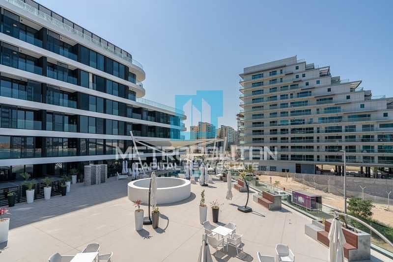 Brand New Building| Big Balcony | Canal Promenade