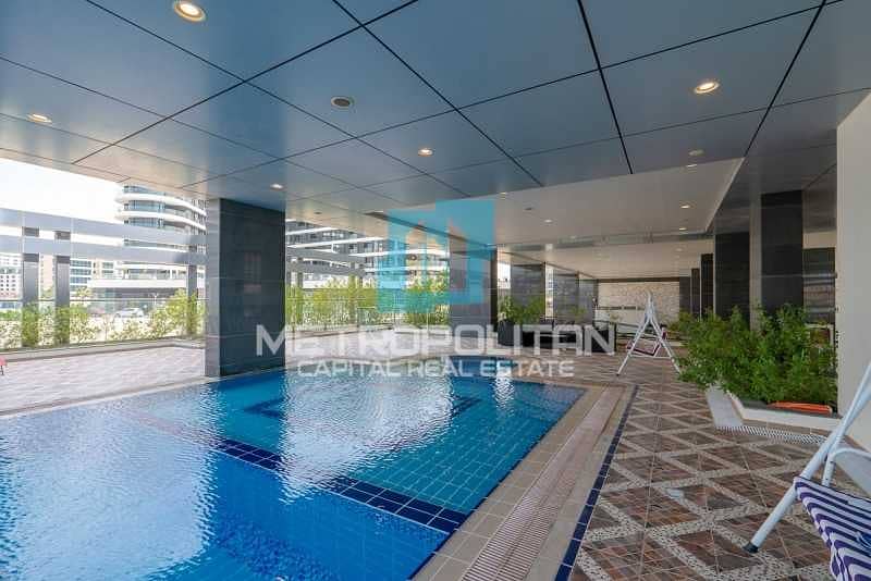 16 Partial Sea View| Huge Balcony| Luxurious Layout