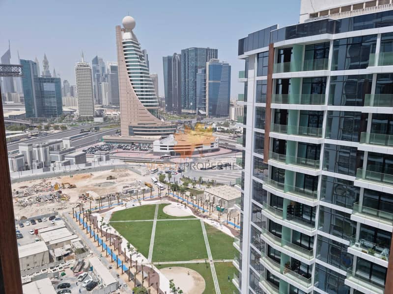 Park Facing 3BR Apartment || Large Balcony || Dubai Frame View