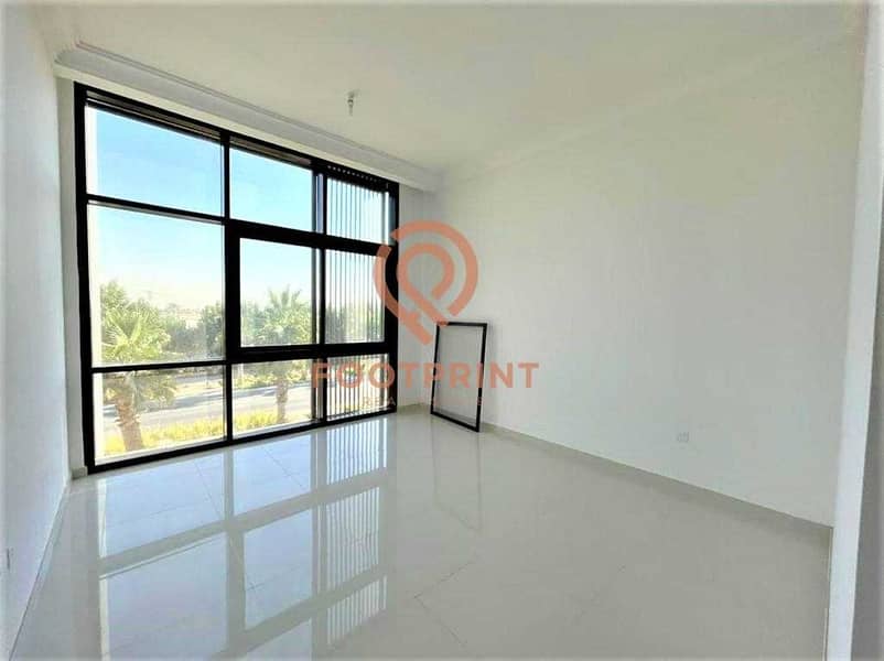 17 Type TH-L-A | Ready 4 Bedroom+Maid In The Golf Course Living
