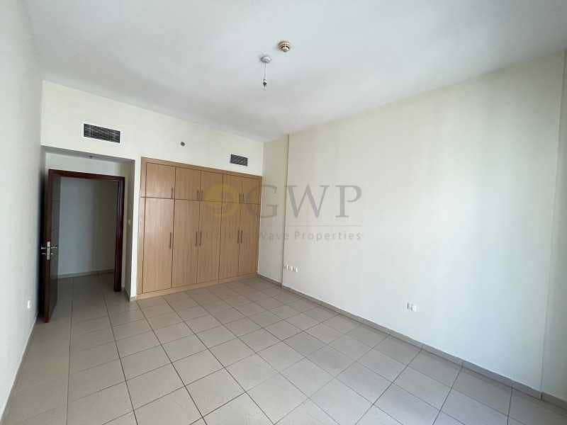 13 High Floor|Very Spacious|Vacant|Motivated Seller