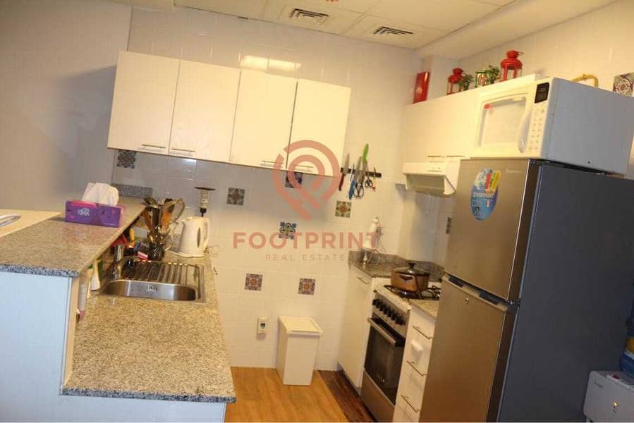 14 Spacious Fully Furnished | Fully Upgraded Studio