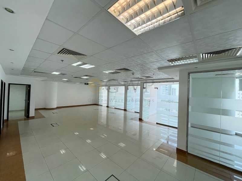 10 Combined Office | Best Price | Vacant | Higher Floor |