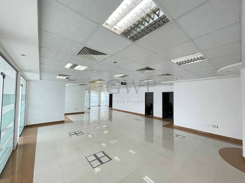 11 Combined Office | Best Price | Vacant | Higher Floor |