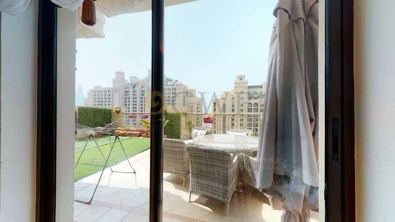 14 UPGRADED PENTHOUSE|EXCLUSIVE|Well Maintained|Partial Sea View|Rented
