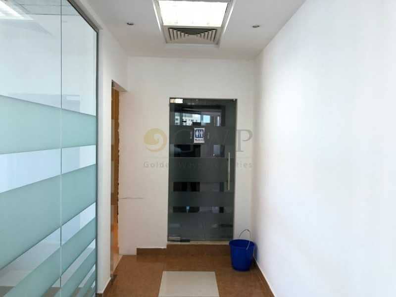 17 Combined Office | Best Price | Vacant | Higher Floor |