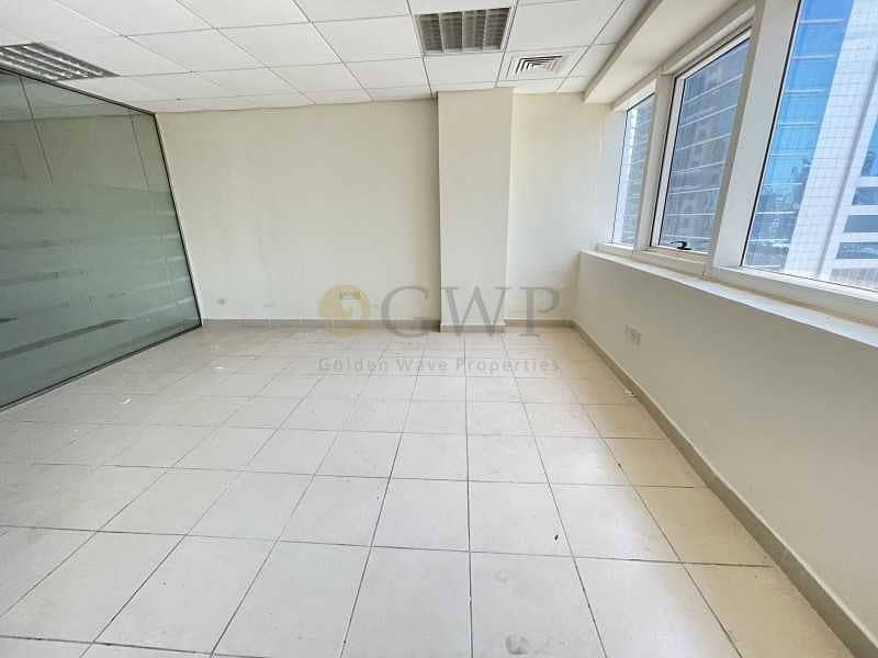 8 READY TO MOVE|FITTED OFFICE|SZR VIEW|NEAR METRO|HIGH FLOOR