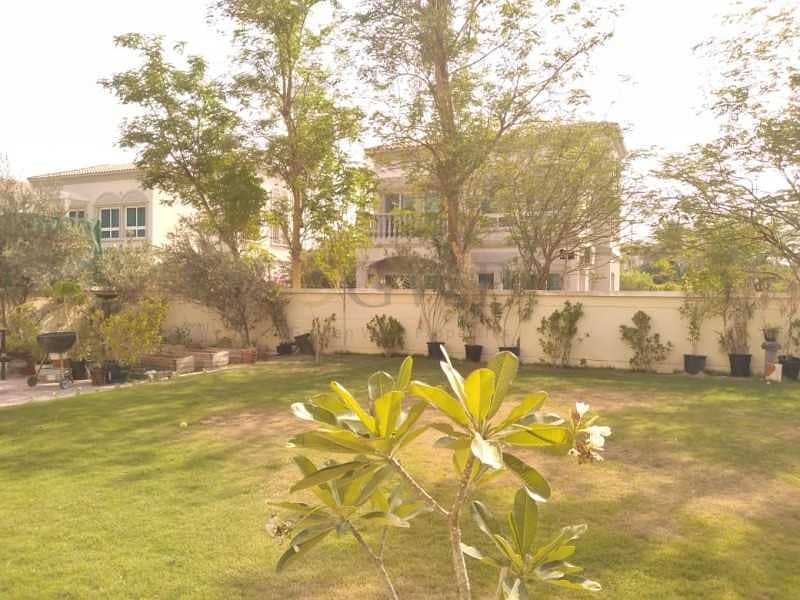 16 Live Next To Green Belt | Lush  Garden | Wow Location | From July 3 |