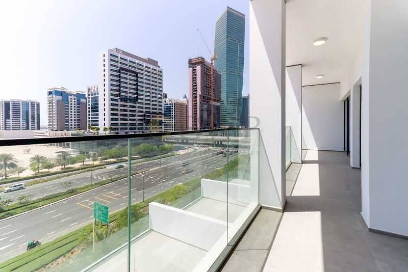 3 Spacious 2-Bedroom with Balcony in Business Bay . .