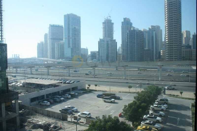 8 Fitted office I Lake and SZR view I Low floor